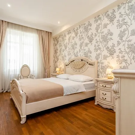 3Bd-2Bth Apartment In Tbilisi City Center Exterior photo